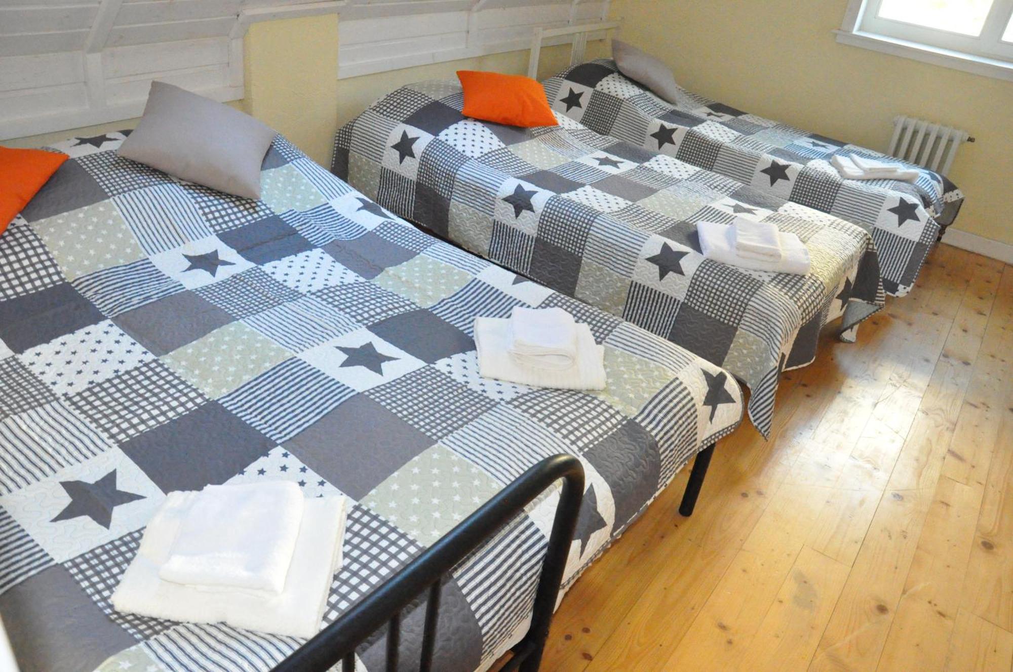 House Near To Schoenbrunn - Free Parking - 24-7 Check In - 8 Person Bécs Kültér fotó